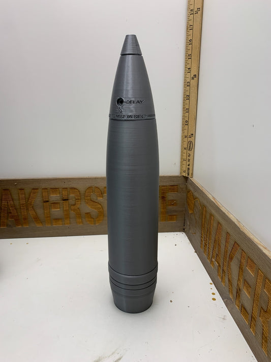 75mm M1 Artillery Shell replica, view 6