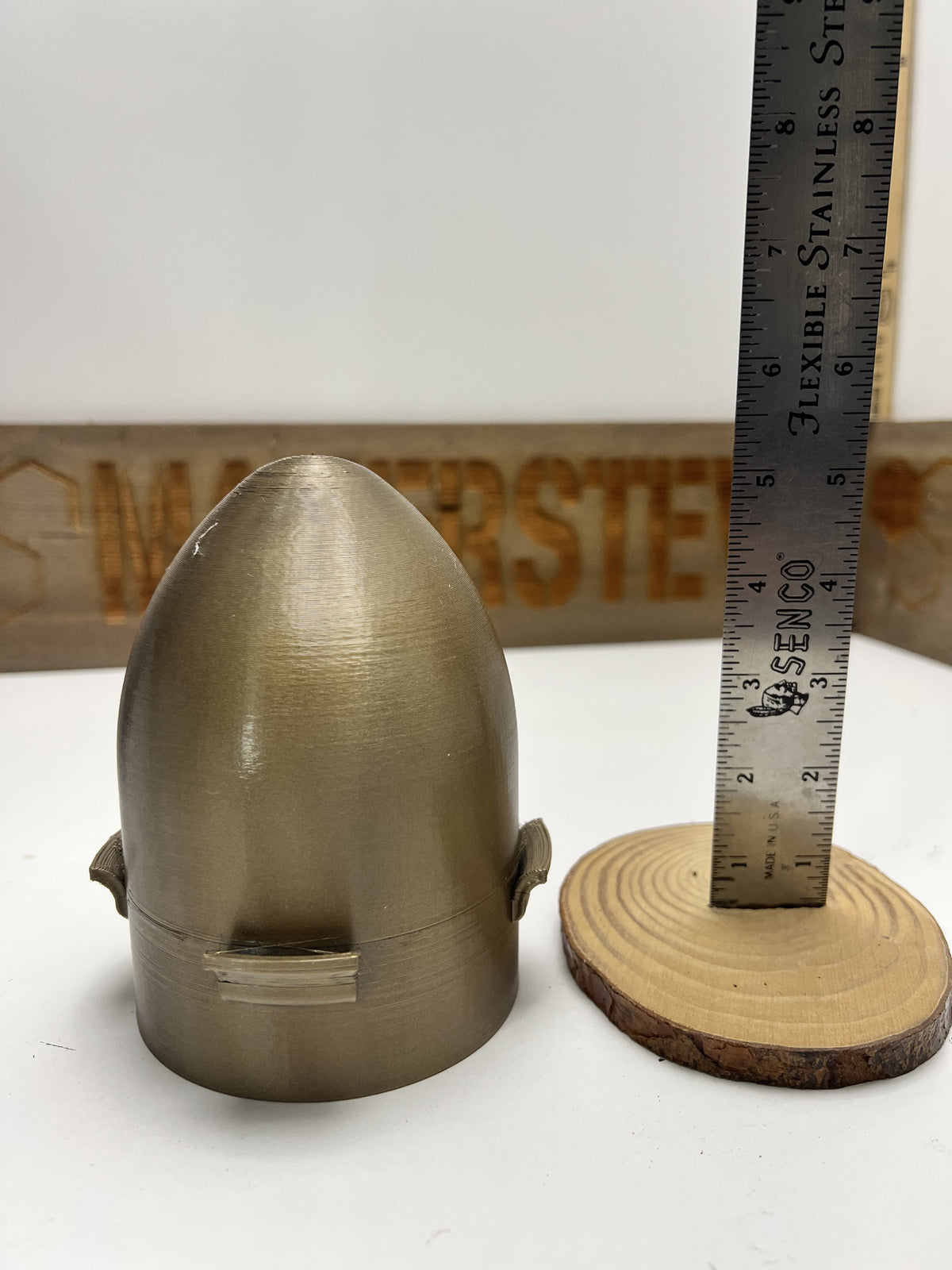 5"/38 Caliber Naval Projectile replica, view 7