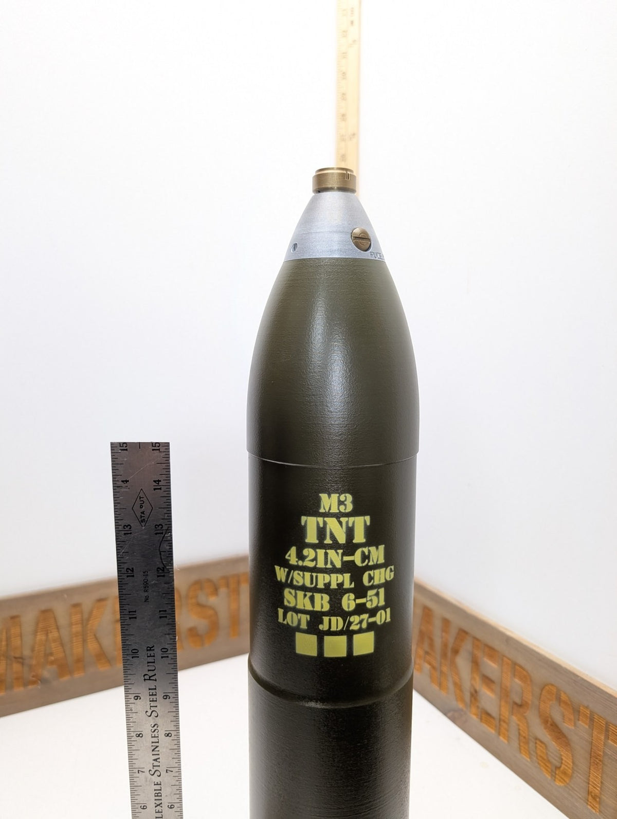 4.2 Inch M3 HE Mortar Round replica, view 3