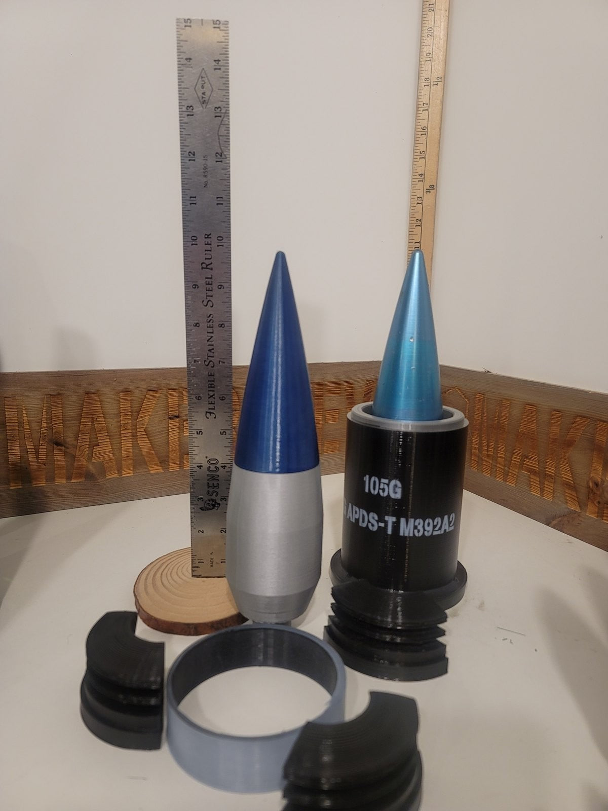 105mm M392A2 APDS-T sabot and penetrator replica, view 5