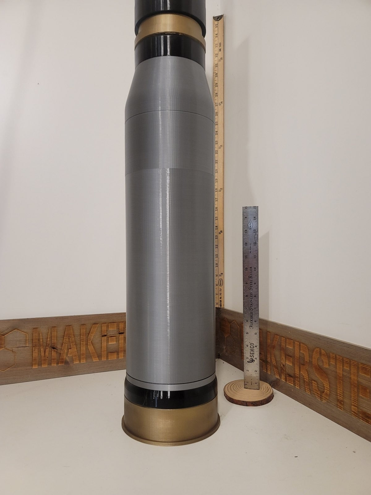 120mm M830 HEAT-MP-T complete with combustible case replica, view 2