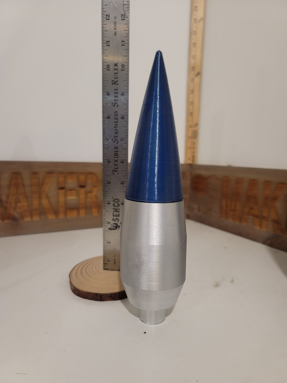 105mm APDS-T penetrator replica, view 4