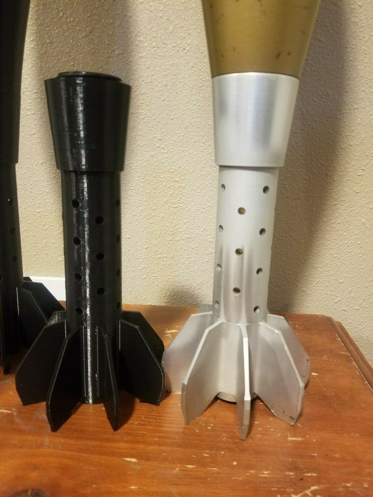 120mm M933 Mortar Whiskey Stash replica, view 8
